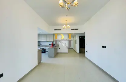 شقة - 2 غرف نوم - 3 حمامات للايجار في مساكن أواسيس فيستا - الضاحية 13 - قرية جميرا الدائرية - دبي شقة - 2 غرف نوم - 3 حمامات للايجار في مساكن أواسيس فيستا - الضاحية 13 - قرية جميرا الدائرية - دبي