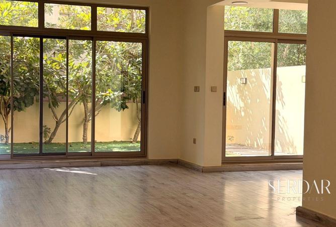 79846325 - Property Main Image