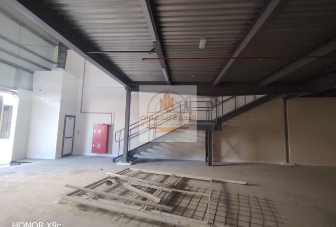 58180115 - Property Image 3