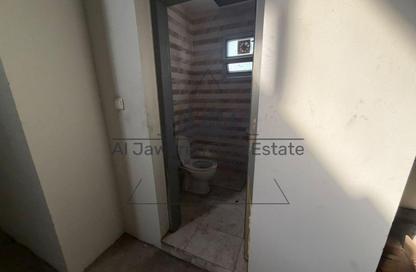 Warehouse - Studio - 1 for rent in Umm Dir - Umm Al Quwain