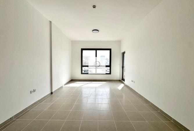 54410108 - Property Image 3