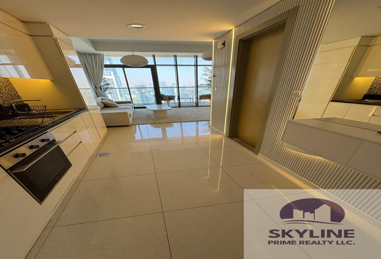 High Floor | Spacious| With Bills | Vacant photo 14