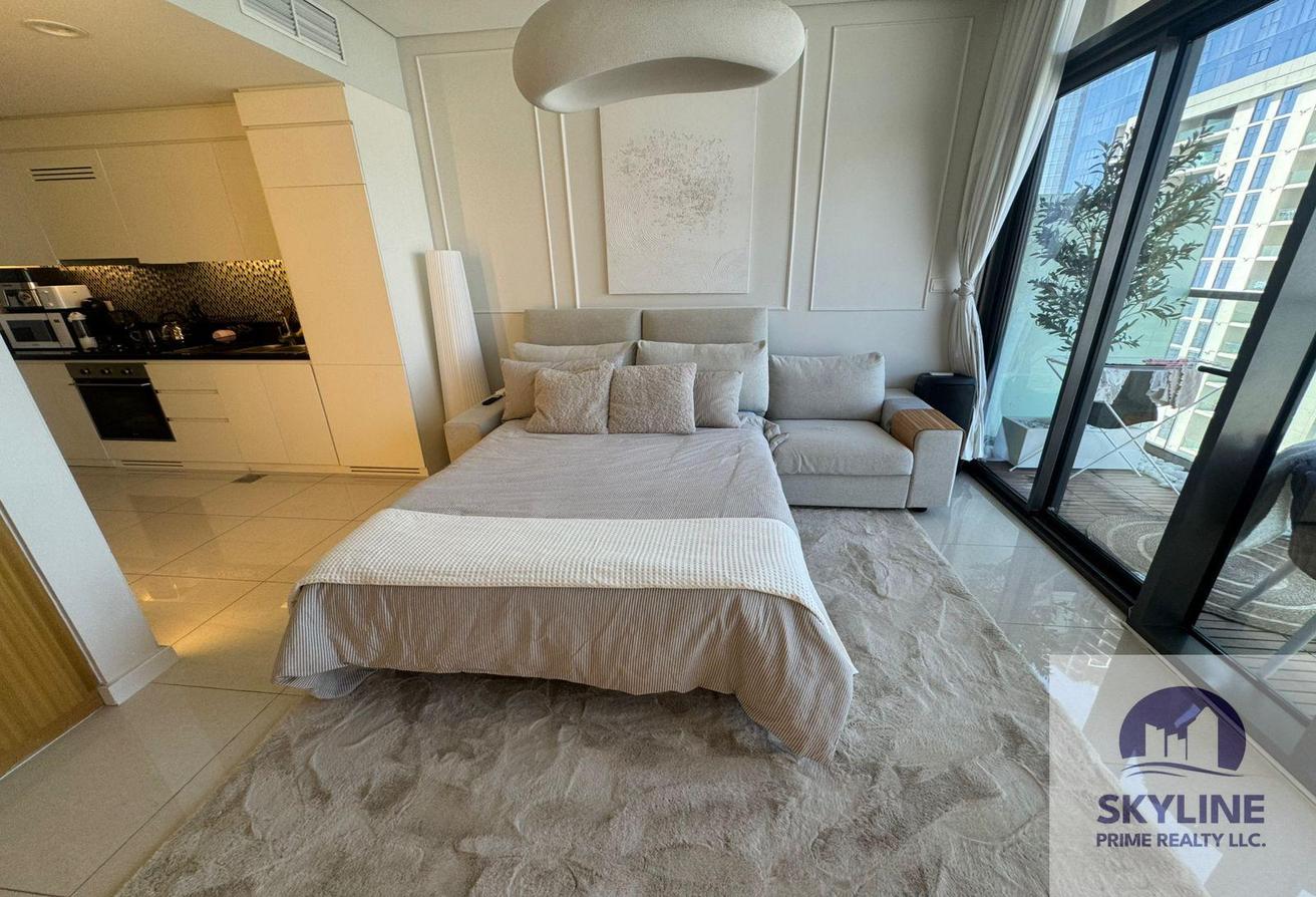 High Floor | Spacious| With Bills | Vacant photo 16