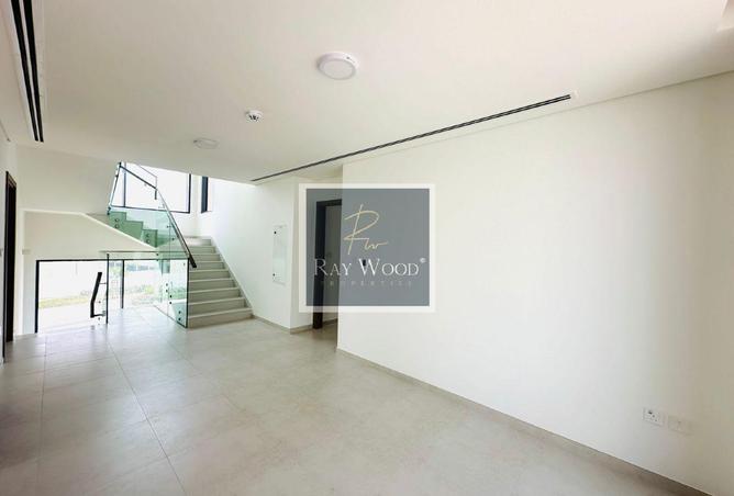 103692215 - Property Image 3