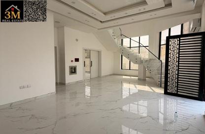 Villa - 4 Bedrooms - 6 Bathrooms for rent in Al Helio 2 - Al Helio - Ajman