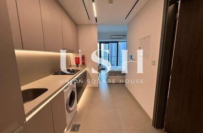 Apartment - Studio - 1 for rent in Society House - Downtown Dubai - Dubai