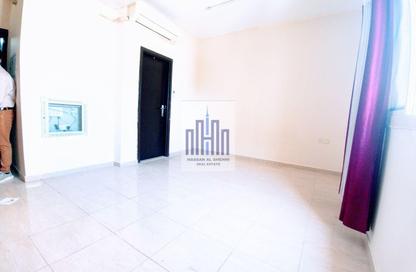 Apartment - Studio - 1 Bathroom for rent in Muwaileh - Sharjah