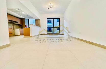Apartment - 2 Bedrooms - 3 Bathrooms for rent in Jumeirah Garden City - Al Satwa - Dubai