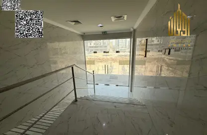 عمارة بالكامل للبيع في 2 الحميدية - الحميدية - عجمان