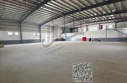 Warehouse - Studio - 2 Bathrooms for rent in Umm Al Thuoob - Umm Al Quwain