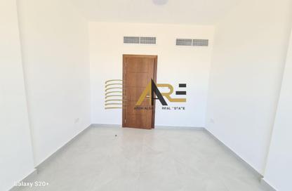 Apartment - 2 Bedrooms - 2 Bathrooms for rent in Hoshi 1 - Hoshi - Al Badie - Sharjah