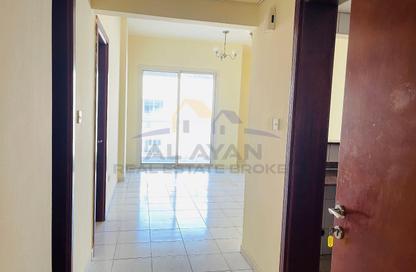Apartment - 1 Bedroom - 2 Bathrooms for rent in Building U12 - Italy Cluster - International City - Dubai Apartment - 1 Bedroom - 2 Bathrooms for rent in Building U12 - Italy Cluster - International City - Dubai