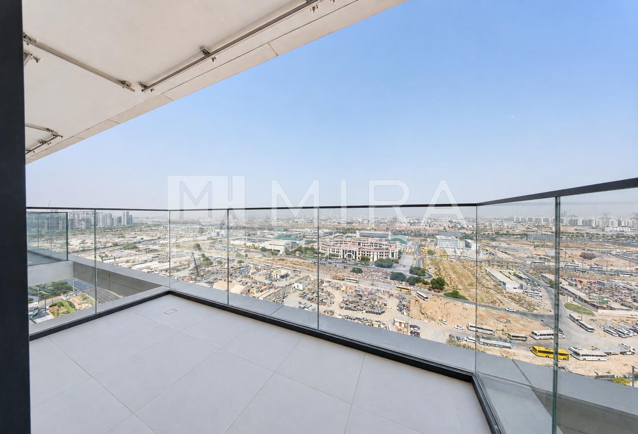 Highest Floor | Semi Furnished | Chiller-Free photo 15