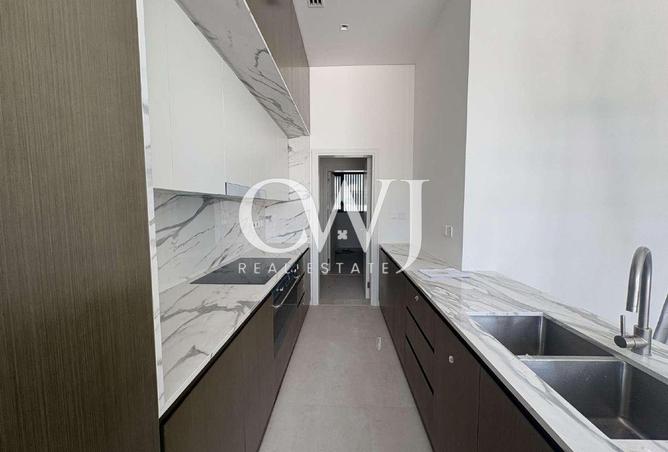 73111049 - Property Image 3