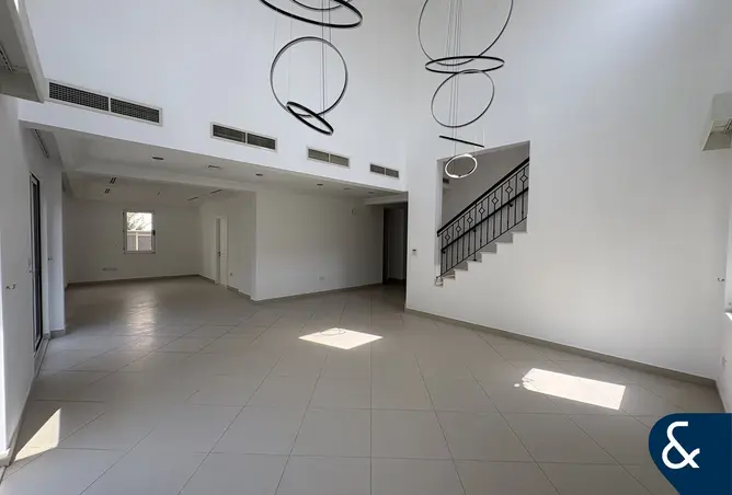 162770855 - Property Image 2