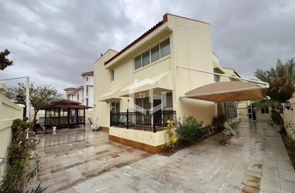 فيلا - 4 غرف نوم - 5 حمامات للايجار في فلل الجميرا 2 - جميرا 2 - جميرا - دبي