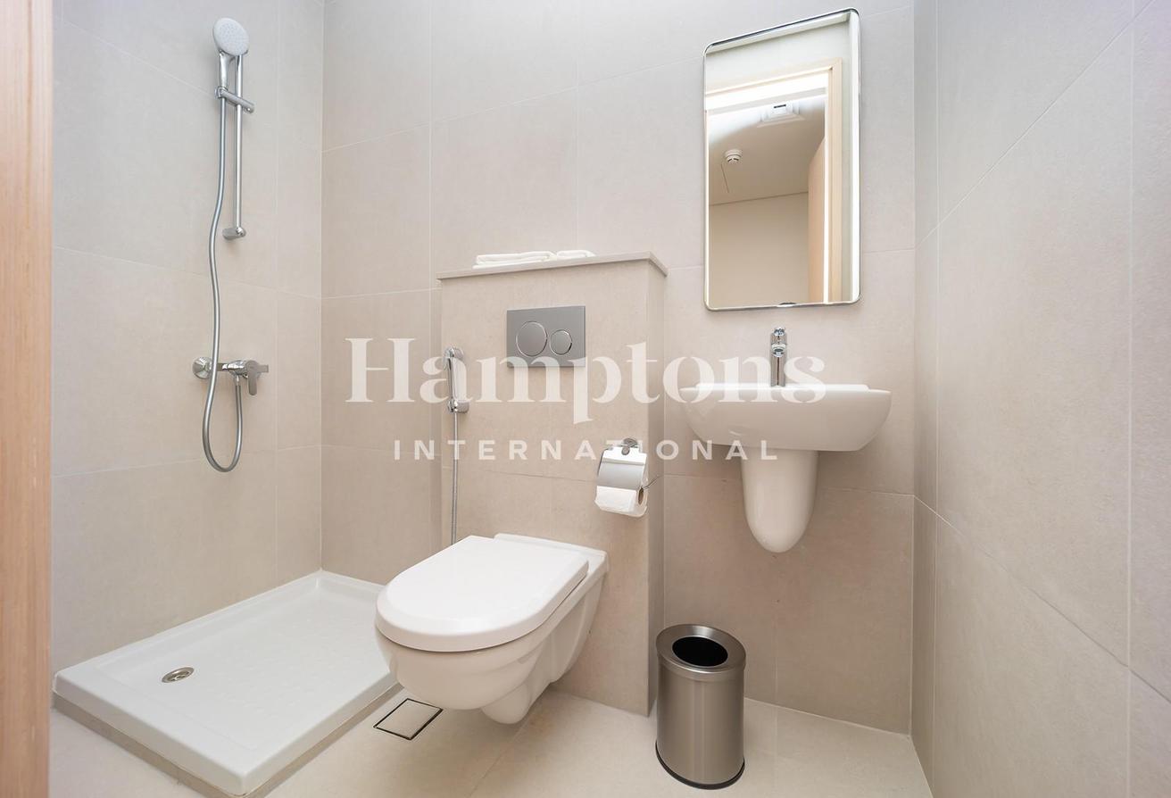 High Floor | 3BR + Maids | Available Now photo 3