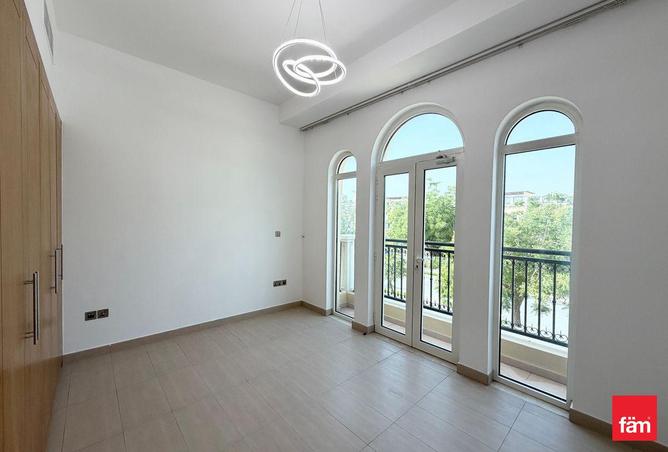 71463249 - صورة العقار 2