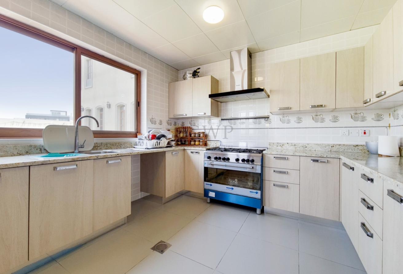Furnished|Modern|Great Location|Call Now photo 5