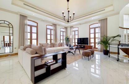 Villa - 4 Bedrooms - 5 Bathrooms for rent in Al Quoz 2 - Al Quoz - Dubai Villa - 4 Bedrooms - 5 Bathrooms for rent in Al Quoz 2 - Al Quoz - Dubai