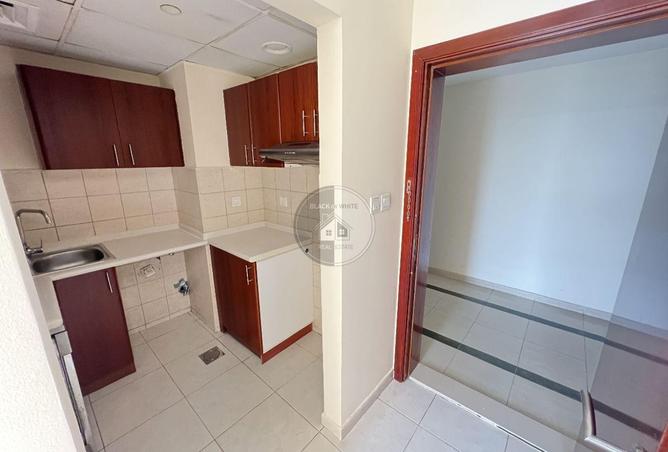 128360833 - Property Image 3