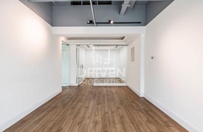 Office Space - Studio for rent in Emaar Business Park Building 4 - Emaar Business Park - Sheikh Zayed Road - Dubai Office Space - Studio for rent in Emaar Business Park Building 4 - Emaar Business Park - Sheikh Zayed Road - Dubai