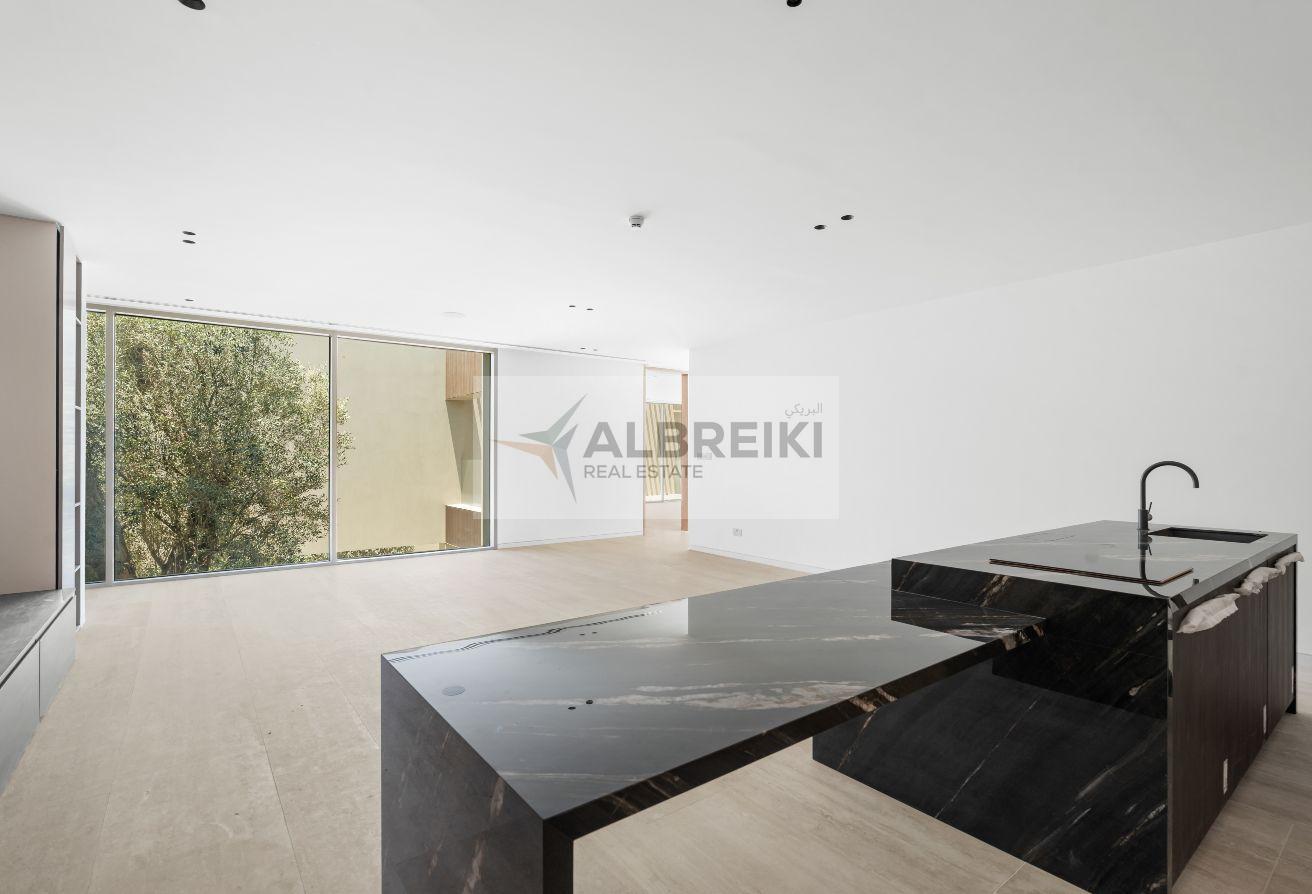 Brand New 5 BR| Iconic Design| Luminous Interior photo 11
