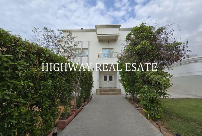 135618046 - Property Main Image