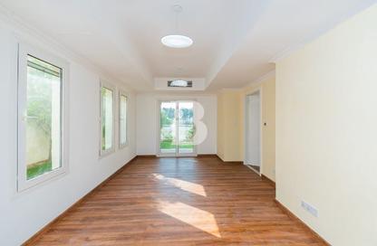 Villa - 2 Bedrooms - 3 Bathrooms for rent in Springs 4 - The Springs - Dubai