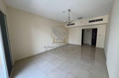 Apartment - 2 - 3 for rent in Al Majaz 3 - Al Majaz - Sharjah