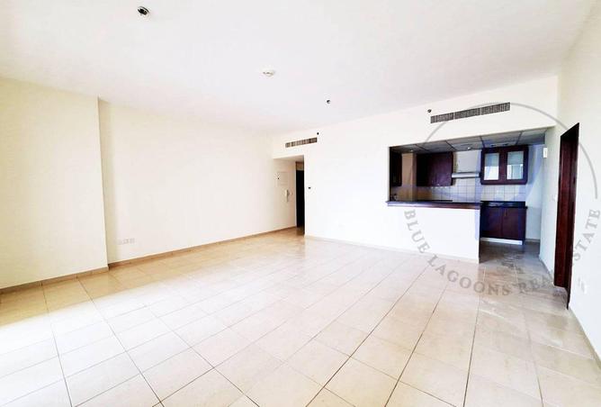 67433043 - صورة العقار 3