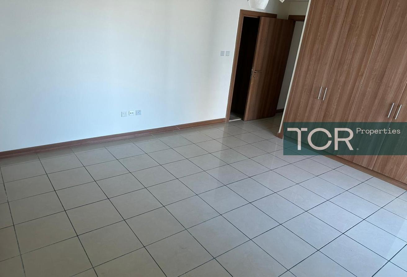 2 BHK | Panoramic Sea View | Sulafa Tower photo 5