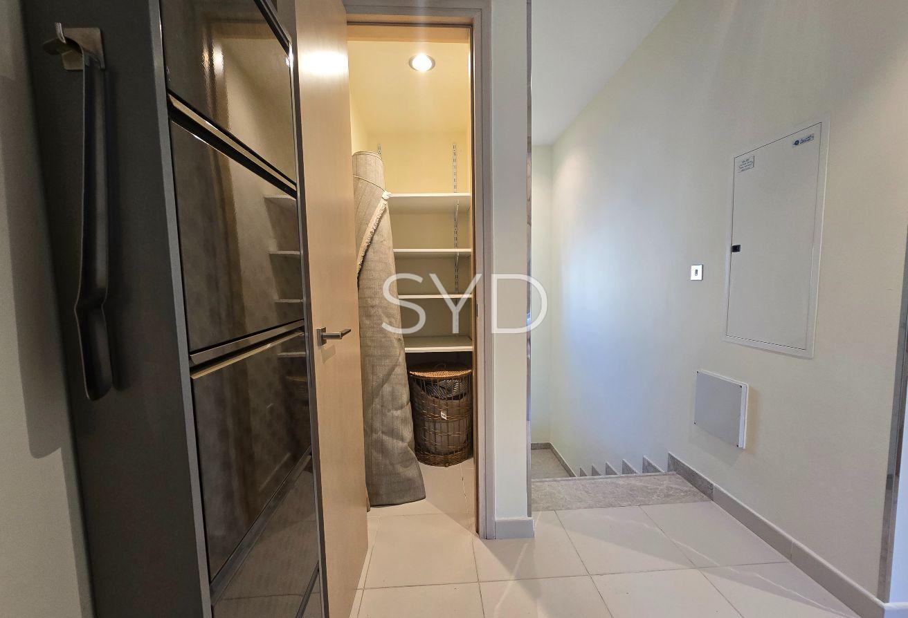Quiet location | Near Pool | Fully Furnished photo 23