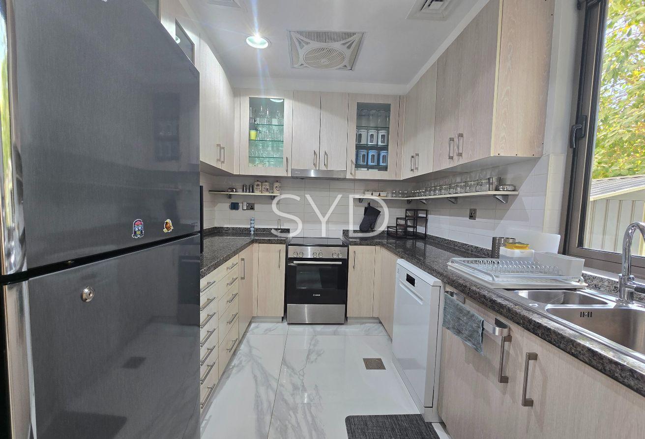Quiet location | Near Pool | Fully Furnished photo 7