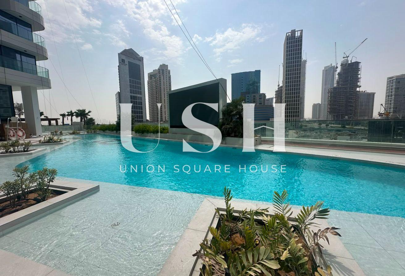 Available from 24th Sept | High Floor | Canal View photo 27