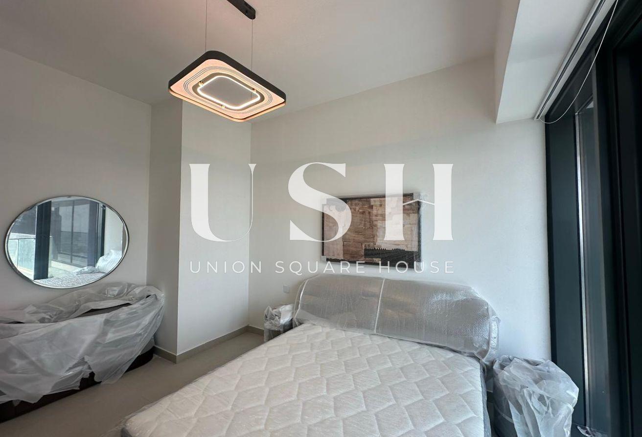 Available from 24th Sept | High Floor | Canal View photo 10