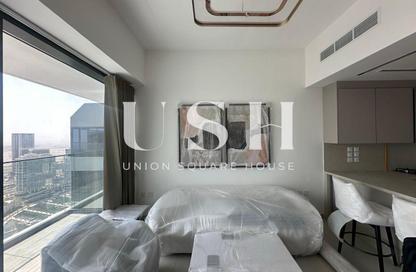 Apartment - 1 - 2 for rent in Society House - Downtown Dubai - Dubai
