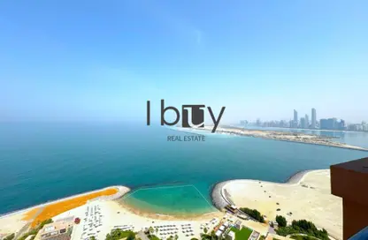 Apartment - 3 Bedrooms - 5 Bathrooms for sale in Fairmont Marina Residences - The Marina - Abu Dhabi