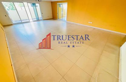 Villa - 5 - 6 for rent in Umm Suqeim 2 Villas - Umm Suqeim 2 - Umm Suqeim - Dubai