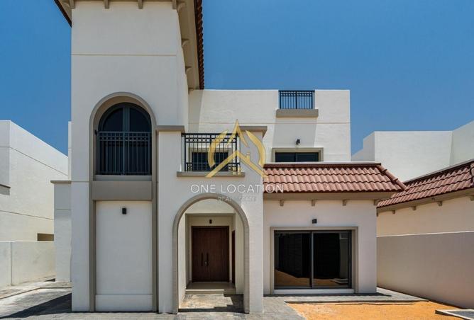 حياة عصرية | جاهز للسكن | جديد تمامًا