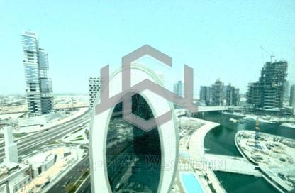 مكتب - استوديو للايجار في B2B  برج - الخليج التجاري - دبي