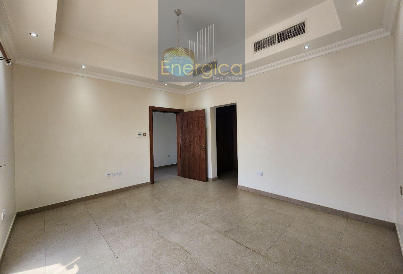 Modern 4BR Villa | Private Garden | Study Room photo 17