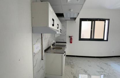 Apartment - Studio - 1 Bathroom for rent in Muweileh Community - Muwaileh Commercial - Sharjah