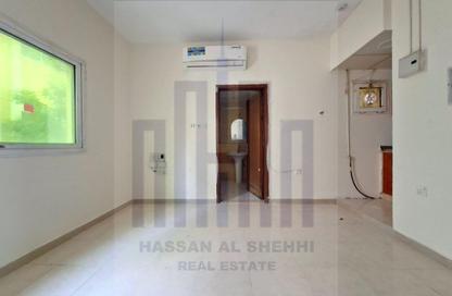 Apartment - Studio - 1 Bathroom for rent in Muwaileh - Sharjah Apartment - Studio - 1 Bathroom for rent in Muwaileh - Sharjah