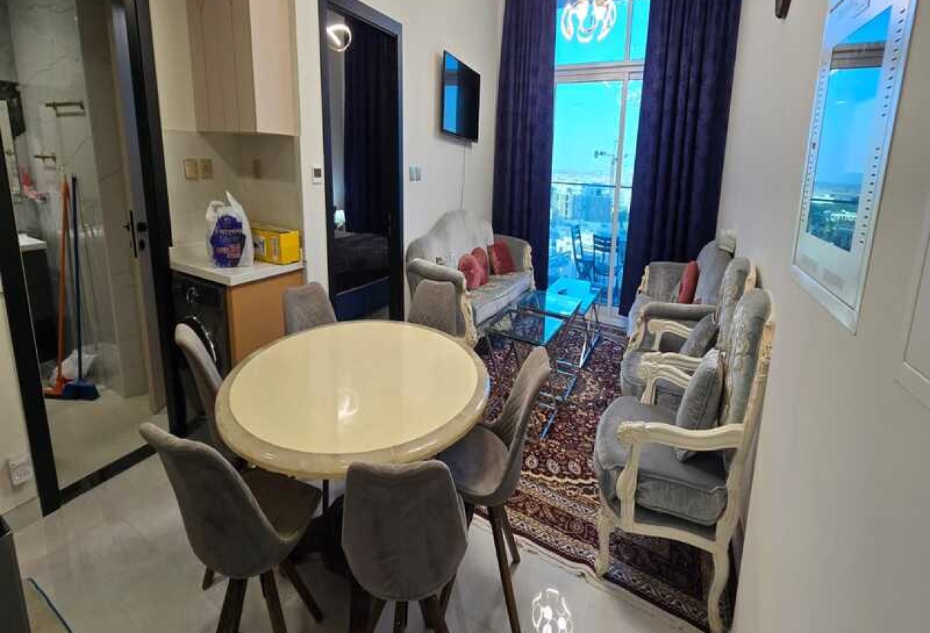 FULLY FURNISHED | PRIME LOCATION | AMAZING VIEW gallery image