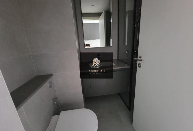 84084162 - Property Image 3