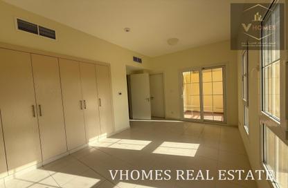 Villa - 2 Bedrooms - 3 Bathrooms for rent in Springs 3 - The Springs - Dubai