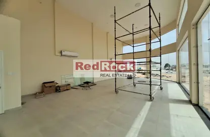 Shop - Studio - 1 Bathroom for rent in Al Sajaa Industrial - Al Sajaa - Sharjah