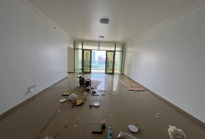 60528107 - Property Main Image