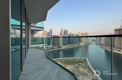 شقة - غرفة نوم - 1 حمام للايجار في بنينسولا ثري - بنينسولا - الخليج التجاري - دبي